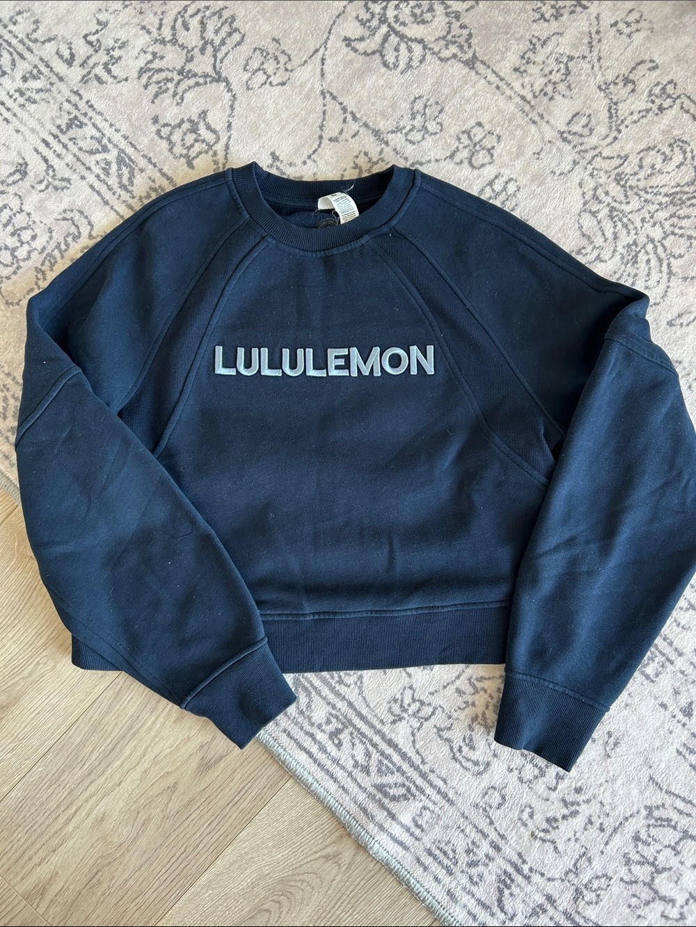 lululemon athletica Women’s Navy Crewneck Scuba Sweatshirt